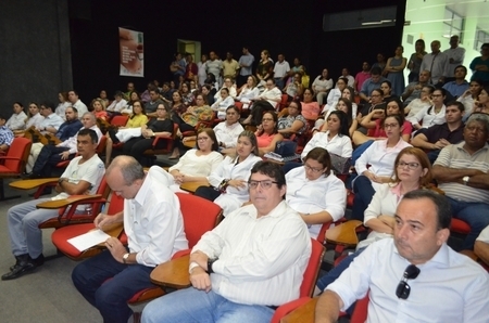 Posse novo diretor geral, médico Francisco Macêdo