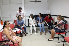 Profissionais da Evangelina Rosa participam de atividades em comemoração ao Dia do Servidor